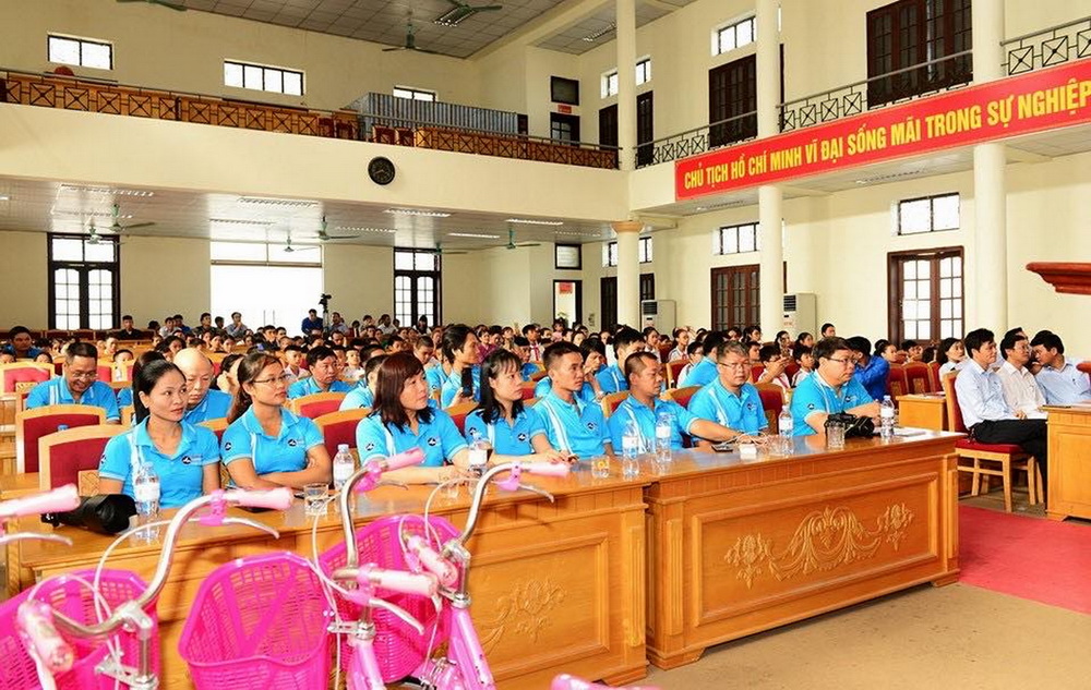 Hội[-]Bảo[-]tồn[-]lan[-]rừng[-]Việt[-]Nam:Đồng[-]hành[-]cùng[-]học[-]sinh[-]nghèo[-]vượt[-]khó[-]tỉnh[-]Hải[-]Dương